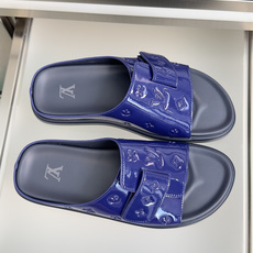 顶级版本:男款LV 路易威登 L家 驴牌Venice系列 魔术贴 厚底 凉拖鞋本款 LV Venice 顶级版本:男款LV 路易威登 L家 驴牌Venice系列 魔术贴 厚底 凉拖鞋本款 LV Venice