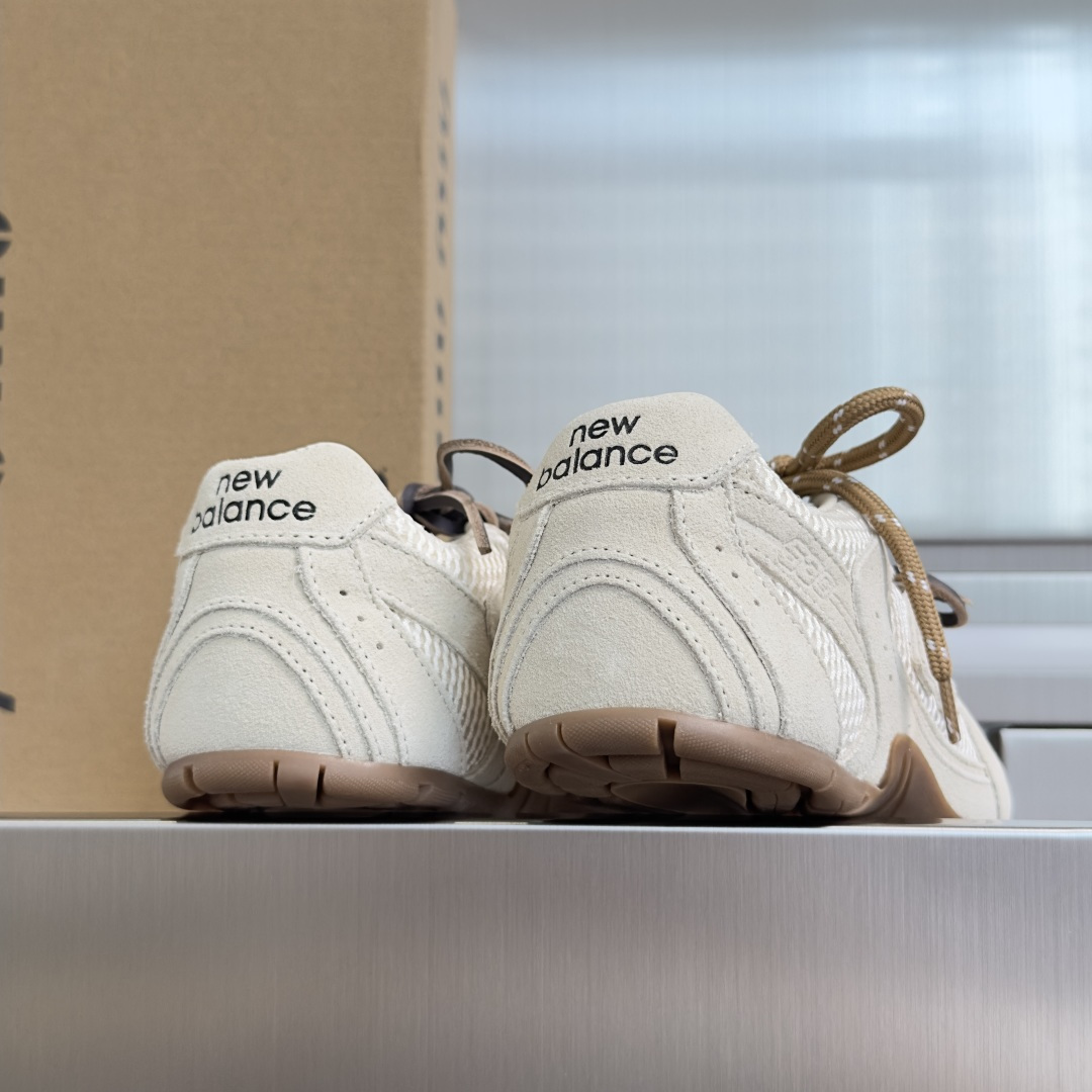 顶级版本:情侣款缪缪MiuMiu x New Balance NB530 情侣款 休闲 运动鞋 阿甘鞋 顶级版本:情侣款缪缪MiuMiu x New Balance NB530 情侣款 休闲 运动鞋 阿甘鞋