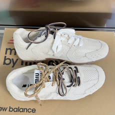 顶级版本:情侣款缪缪MiuMiu x New Balance NB530 情侣款 休闲 运动鞋 阿甘鞋 顶级版本:情侣款缪缪MiuMiu x New Balance NB530 情侣款 休闲 运动鞋 阿甘鞋