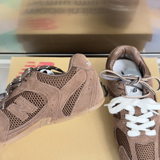 顶级版本:情侣款缪缪MiuMiu x New Balance NB530 情侣款 休闲 运动鞋 阿甘鞋 顶级版本:情侣款缪缪MiuMiu x New Balance NB530 情侣款 休闲 运动鞋 阿甘鞋