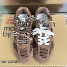 顶级版本:情侣款缪缪MiuMiu x New Balance NB530 情侣款 休闲 运动鞋 阿甘鞋 顶级版本:情侣款缪缪MiuMiu x New Balance NB530 情侣款 休闲 运动鞋 阿甘鞋