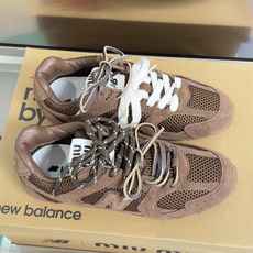 顶级版本:情侣款缪缪MiuMiu x New Balance NB530 情侣款 休闲 运动鞋 阿甘鞋 顶级版本:情侣款缪缪MiuMiu x New Balance NB530 情侣款 休闲 运动鞋 阿甘鞋
