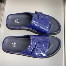 顶级版本:男款Philipp Plein 德国 轻奢 骷髅头 厚底 一字 交叉凉鞋 拖鞋Philipp 顶级版本:男款Philipp Plein 德国 轻奢 骷髅头 厚底 一字 交叉凉鞋 拖鞋Philipp