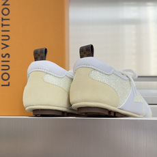 顶级版本:女款LV路易威登 L家 驴牌 最新Sneakerina系列 情侣款 玛丽珍 格利特 芭蕾运动鞋 顶级版本:女款LV路易威登 L家 驴牌 最新Sneakerina系列 情侣款 玛丽珍 格利特 芭蕾运动鞋