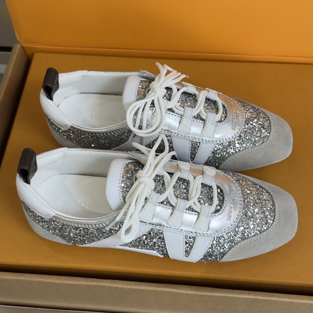 顶级版本：女款LV路易威登 L家 驴牌 最新Sneakerina系列 情侣款 玛丽珍 格利特 芭蕾运动鞋
