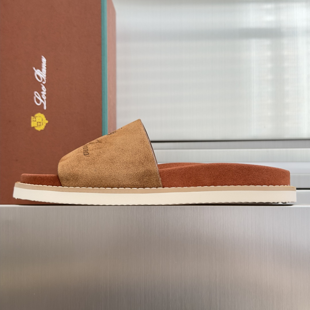 顶级版本：男款Loro Piana 诺悠翩雅LP 最新 休闲 厚底 一字拖 交叉 凉鞋 拖鞋便鞋采用交叉