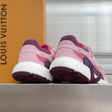 顶级版本:女款LV 路易威登L家 驴牌 最新Olympia系列 情侣款 飞织 针织 休闲 运动鞋 跑鞋原 顶级版本:女款LV 路易威登L家 驴牌 最新Olympia系列 情侣款 飞织 针织 休闲 运动鞋 跑鞋原