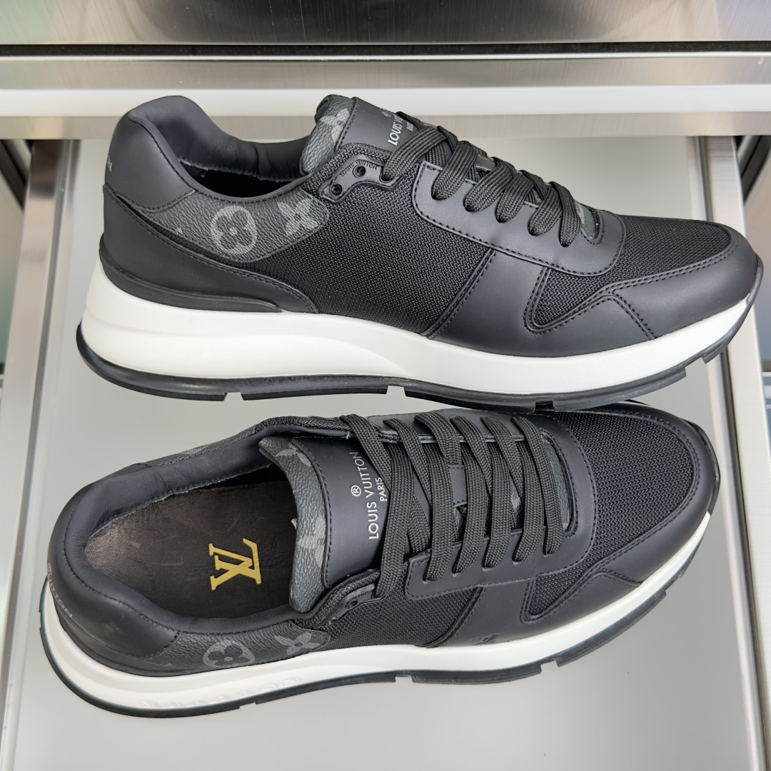 顶级版本：男款LV 路易威登 驴牌L家 经典Run Away系列 休闲 运动鞋 老爹鞋原版购入开发 做货