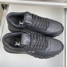 顶级版本:男款LV 路易威登 驴牌L家 经典Run Away系列 休闲 运动鞋 老爹鞋原版购入开发 做货 顶级版本:男款LV 路易威登 驴牌L家 经典Run Away系列 休闲 运动鞋 老爹鞋原版购入开发 做货