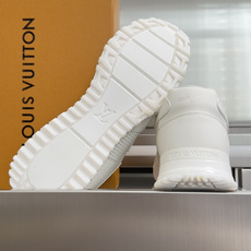 顶级版本:男款LV 路易威登 驴牌L家 经典Run Away系列 休闲 运动鞋 老爹鞋原版购入开发 做货 顶级版本:男款LV 路易威登 驴牌L家 经典Run Away系列 休闲 运动鞋 老爹鞋原版购入开发 做货