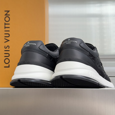 顶级版本:男款LV 路易威登 驴牌L家 经典Run Away系列 休闲 运动鞋 老爹鞋原版购入开发 做货 顶级版本:男款LV 路易威登 驴牌L家 经典Run Away系列 休闲 运动鞋 老爹鞋原版购入开发 做货
