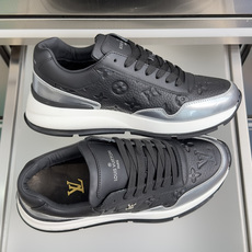 顶级版本:男款LV 路易威登 驴牌L家 经典Run Away系列 休闲 运动鞋 老爹鞋原版购入开发 做货 顶级版本:男款LV 路易威登 驴牌L家 经典Run Away系列 休闲 运动鞋 老爹鞋原版购入开发 做货