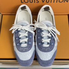 顶级版本:女款LV路易威登 L家 驴牌 最新Sneakerina系列 情侣款 玛丽珍 格利特 芭蕾运动鞋 顶级版本:女款LV路易威登 L家 驴牌 最新Sneakerina系列 情侣款 玛丽珍 格利特 芭蕾运动鞋