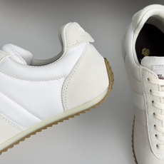 顶级版本:情侣款Loro Piana 诺悠翩雅 Fast Walk系列 LP 老钱风 情侣款 休闲 运动 顶级版本:情侣款Loro Piana 诺悠翩雅 Fast Walk系列 LP 老钱风 情侣款 休闲 运动