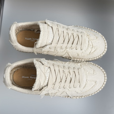 顶级版本:女款 MaisonMargiela MM6 马吉拉 帆布 麻绳底 厚底 德训鞋 休闲 运动鞋 季新款的Mai 顶级版本:女款 MaisonMargiela MM6 马吉拉 帆布 麻绳底 厚底 德训鞋 休闲 运动鞋 季新款的Mai