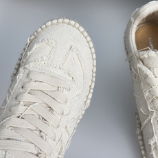 顶级版本:女款 MaisonMargiela MM6 马吉拉 帆布 麻绳底 厚底 德训鞋 休闲 运动鞋 季新款的Mai 顶级版本:女款 MaisonMargiela MM6 马吉拉 帆布 麻绳底 厚底 德训鞋 休闲 运动鞋 季新款的Mai