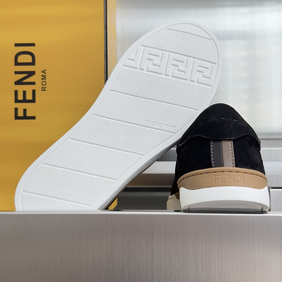 Fendi Sneakers
