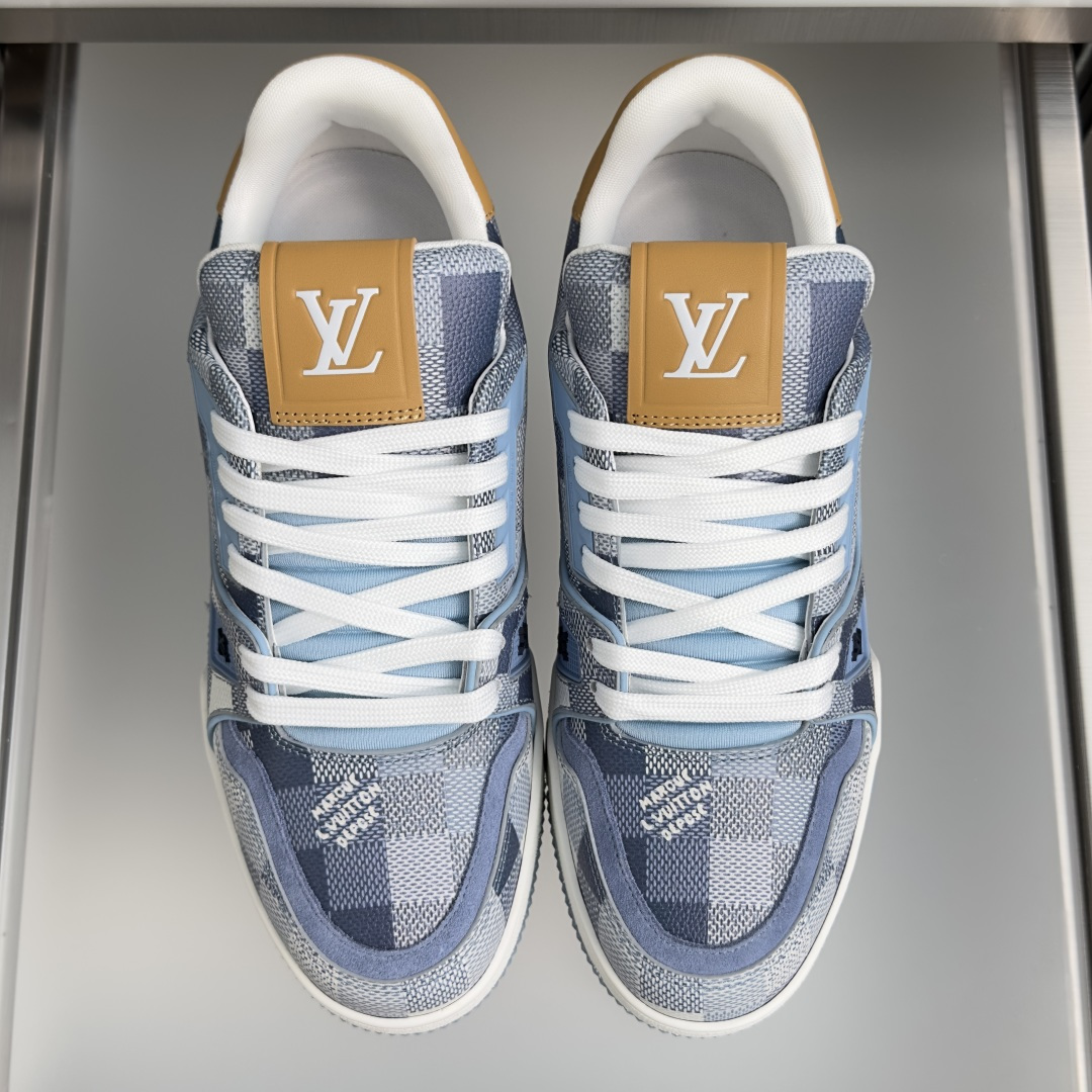 Louis Vuitton Sneakers