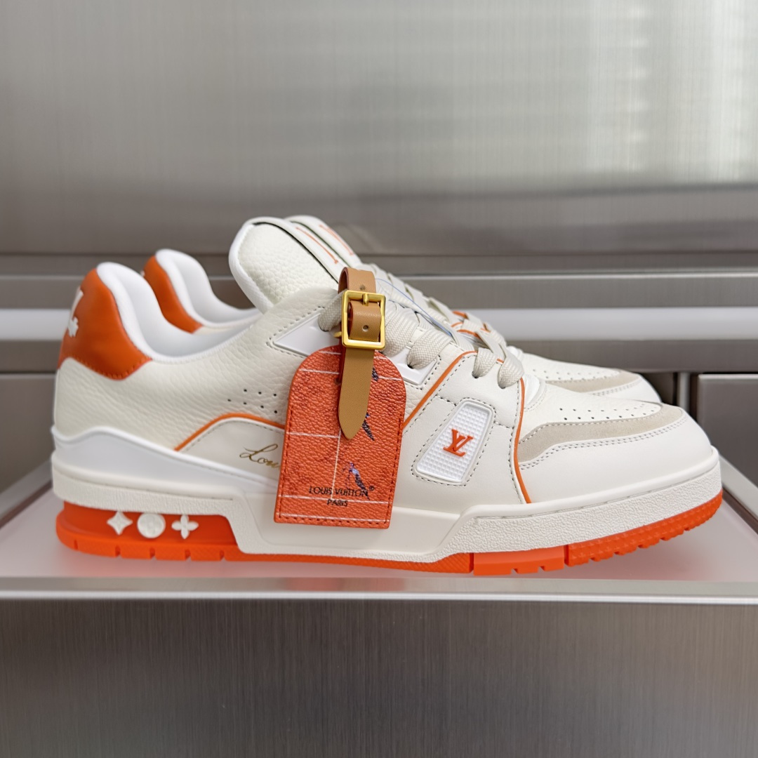 Louis Vuitton Sneakers