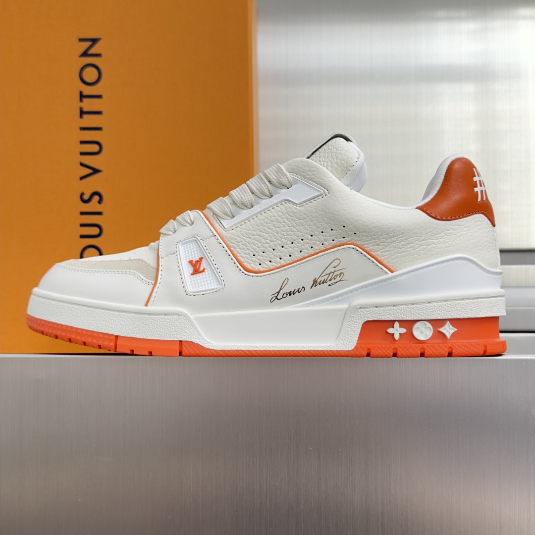 Louis Vuitton Sneakers