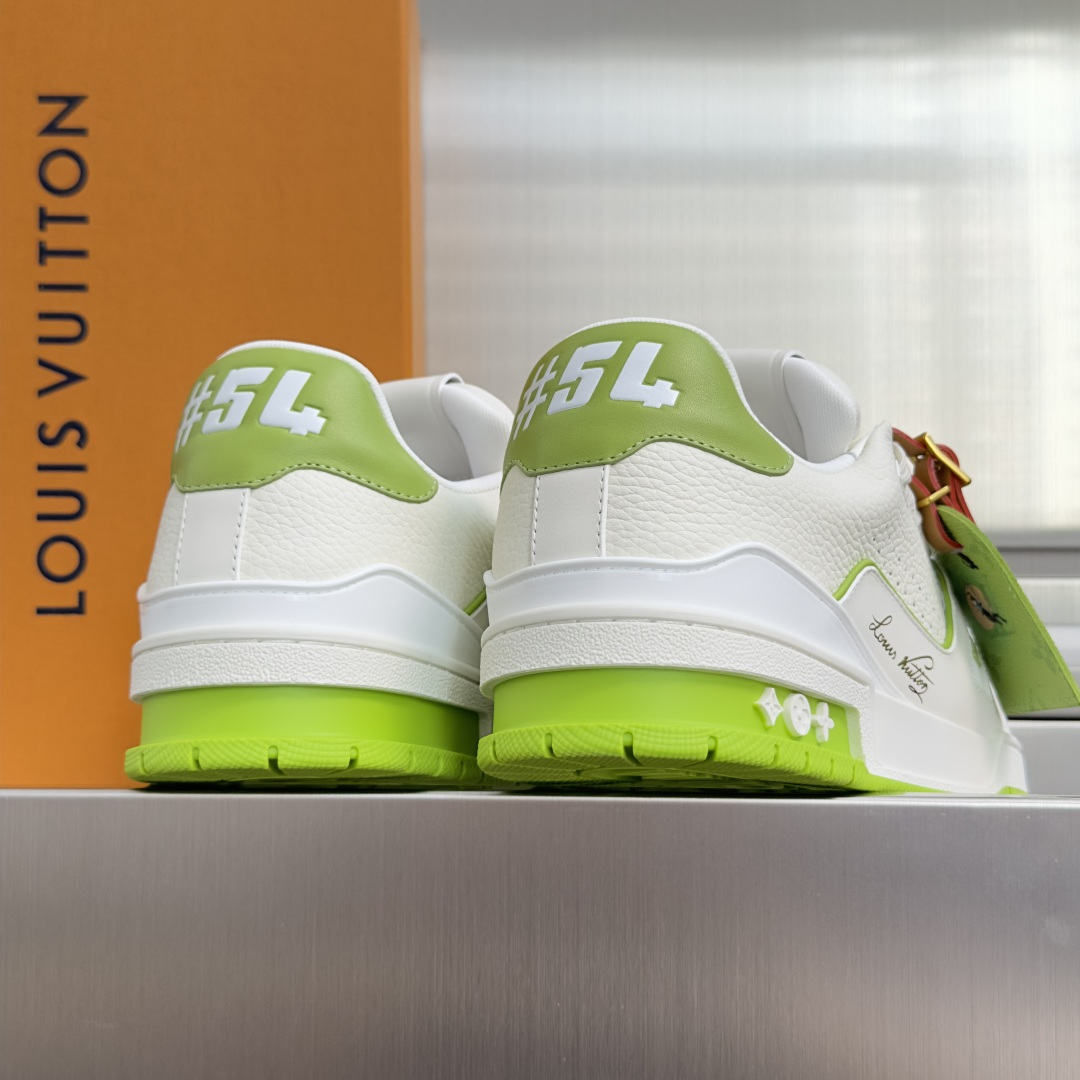 Louis Vuitton Sneakers