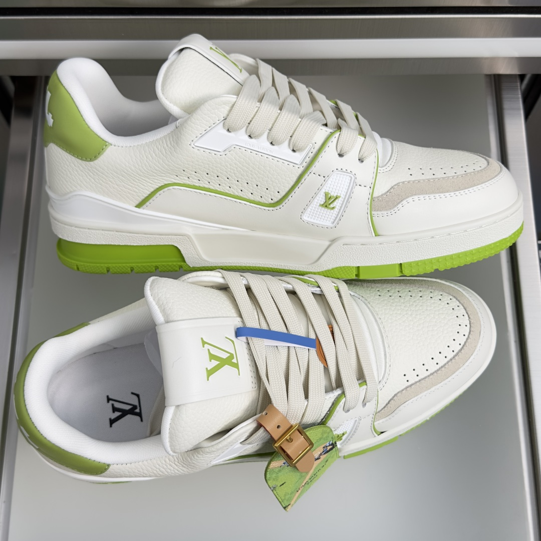Louis Vuitton Sneakers