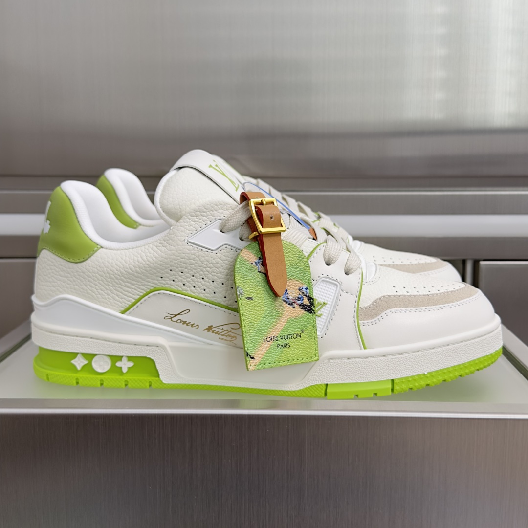 Louis Vuitton Sneakers
