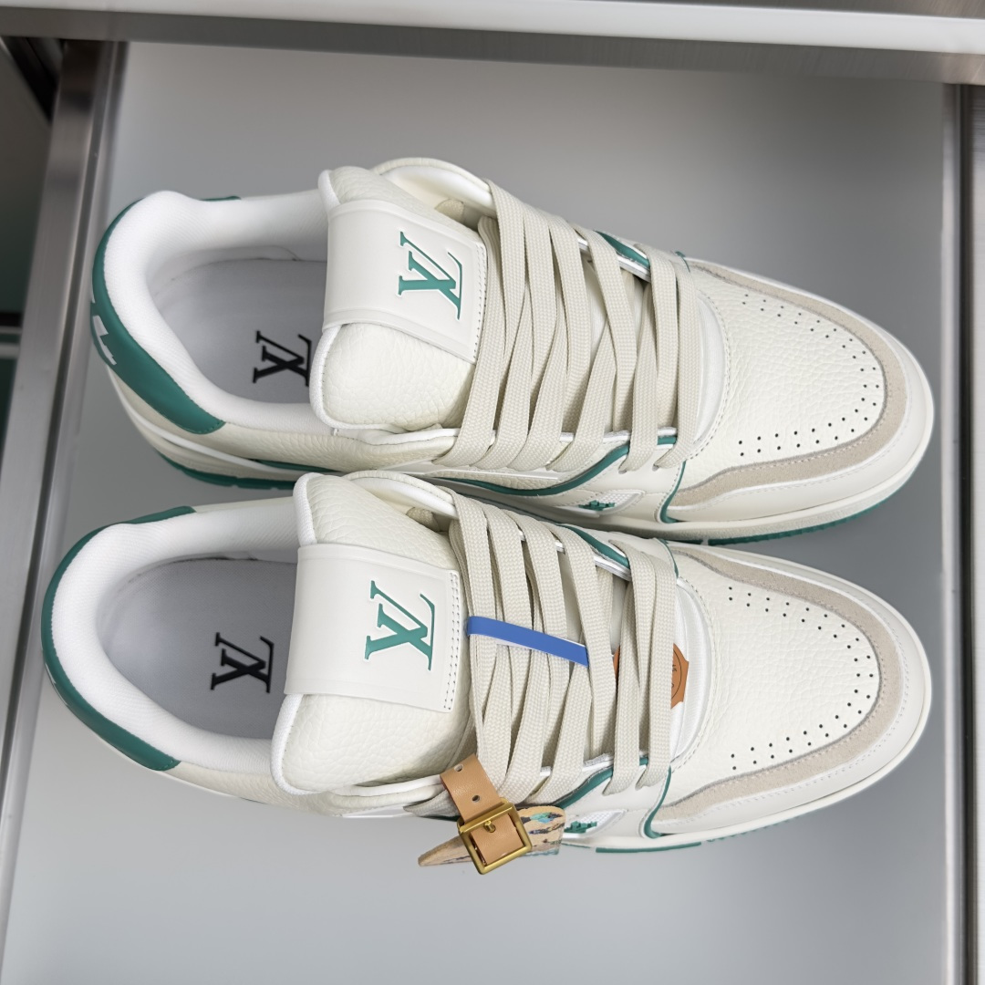 Louis Vuitton Sneakers