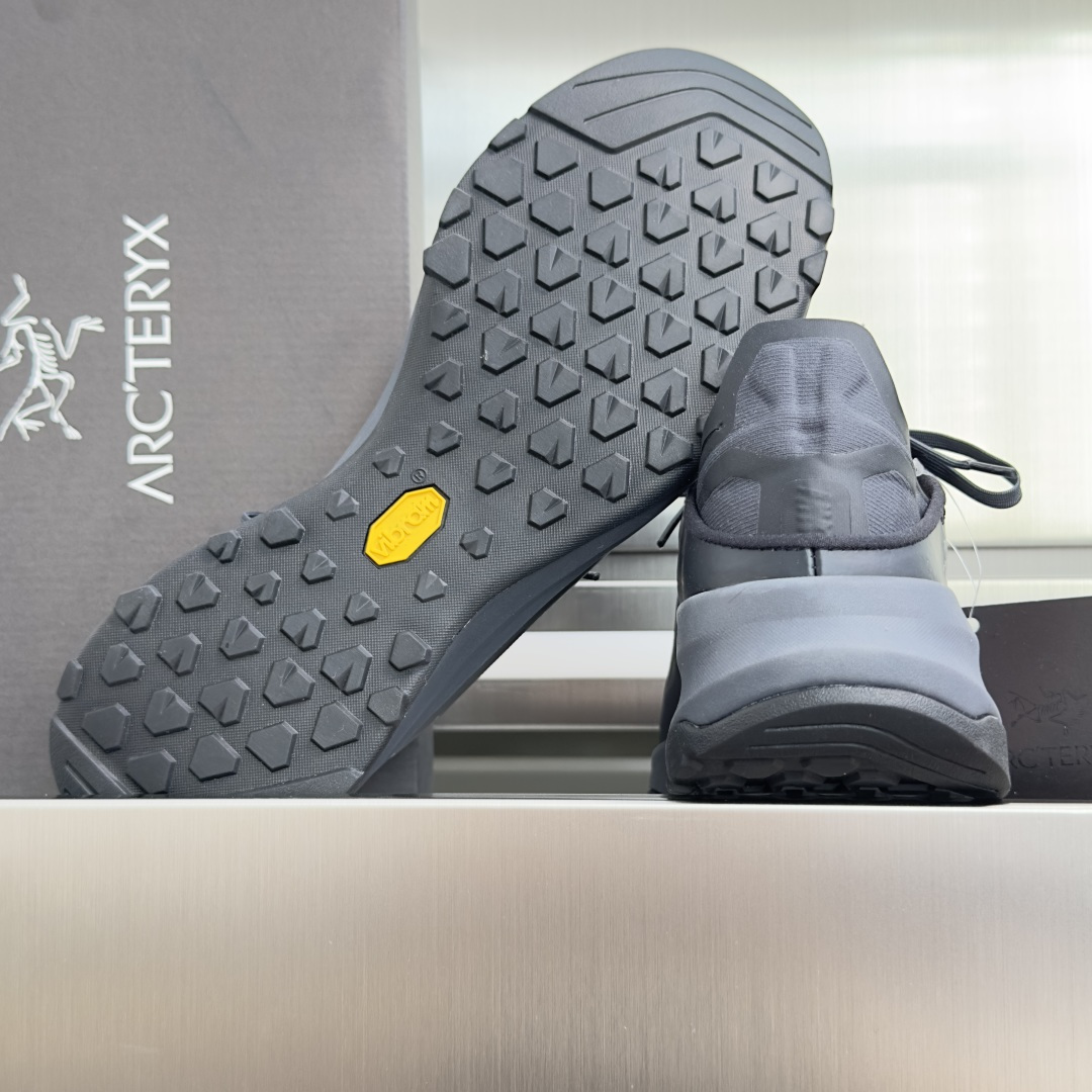 Designer Sneakers