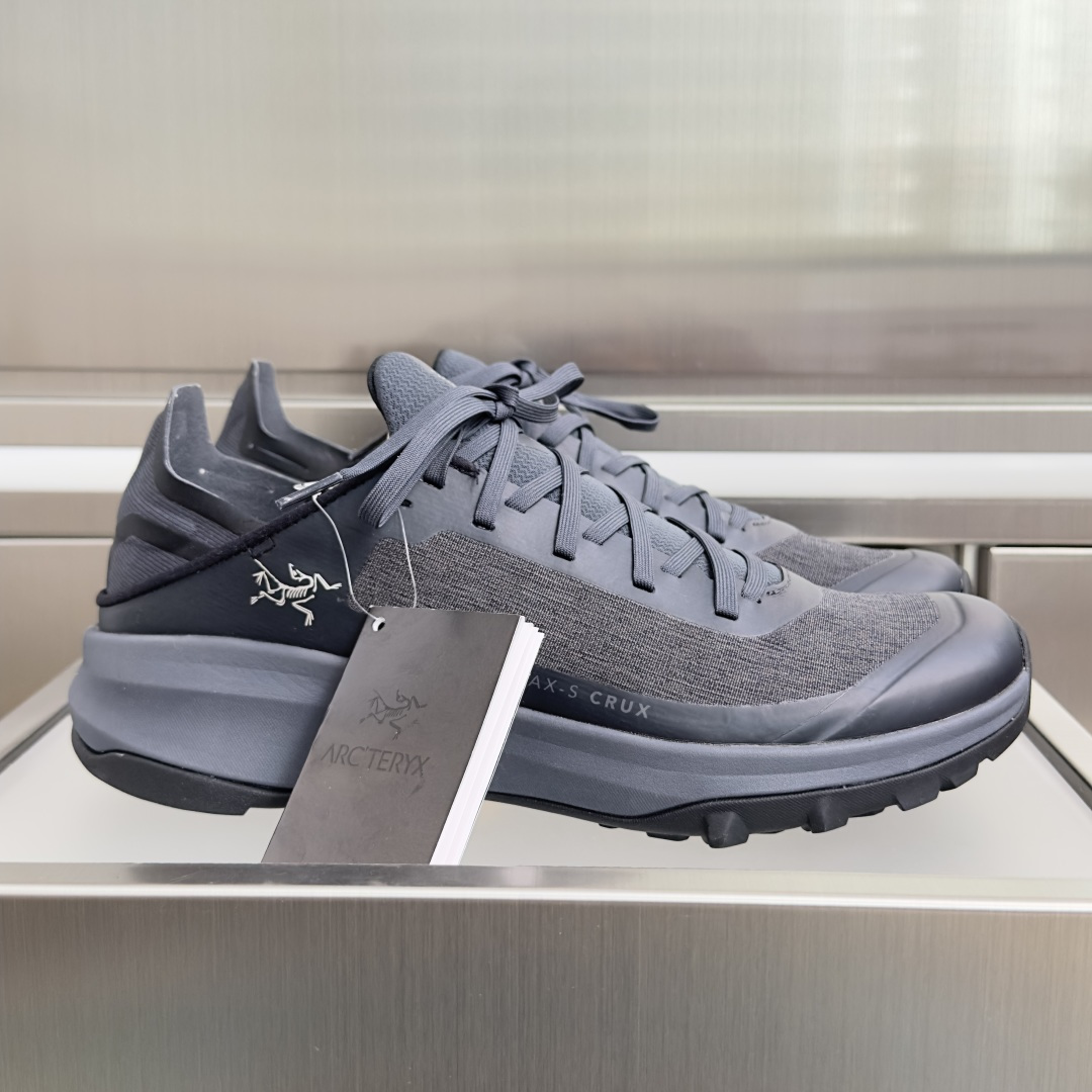 Designer Sneakers