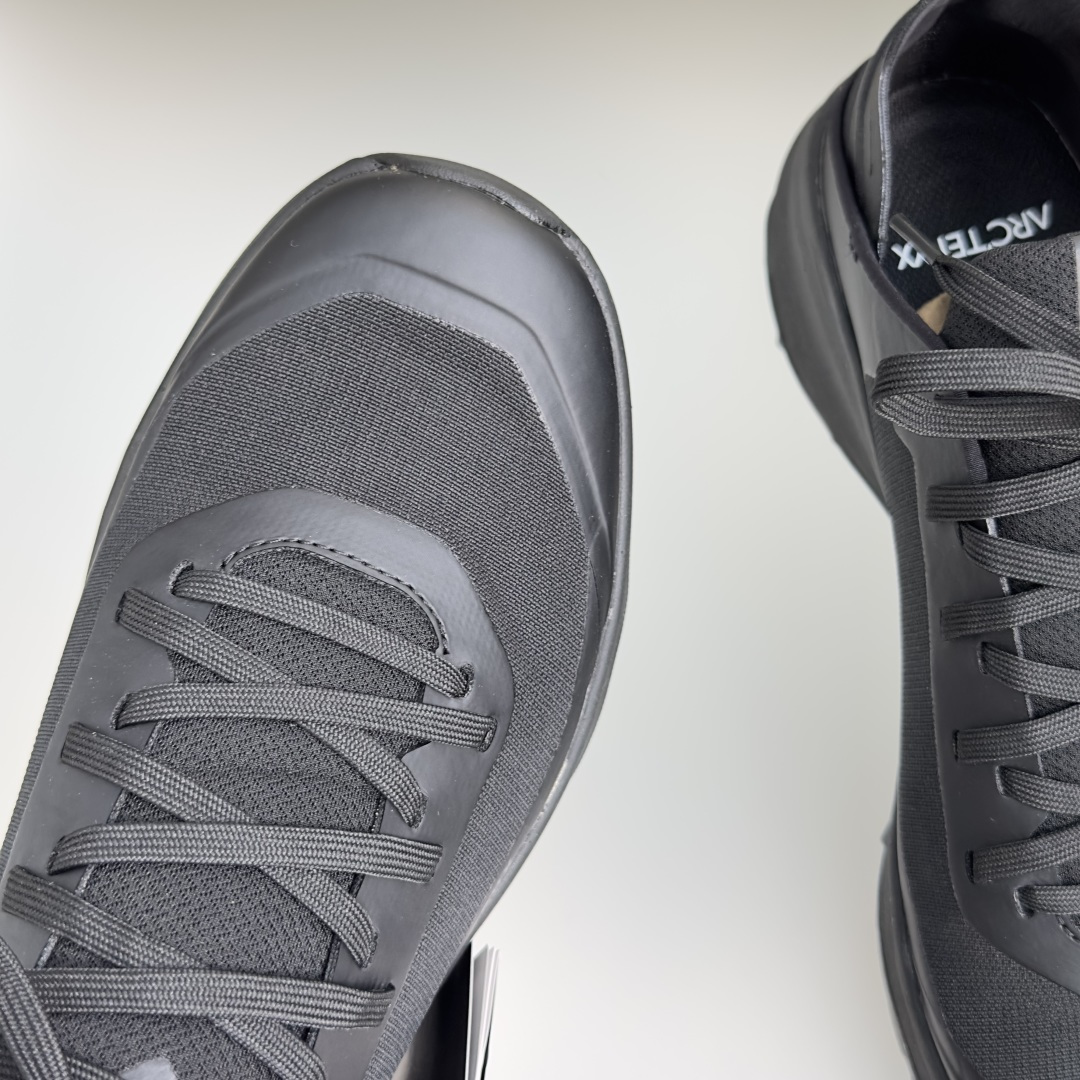 Designer Sneakers