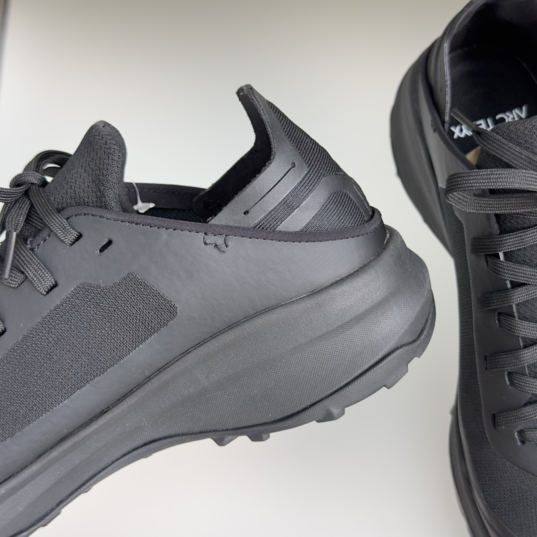 Designer Sneakers