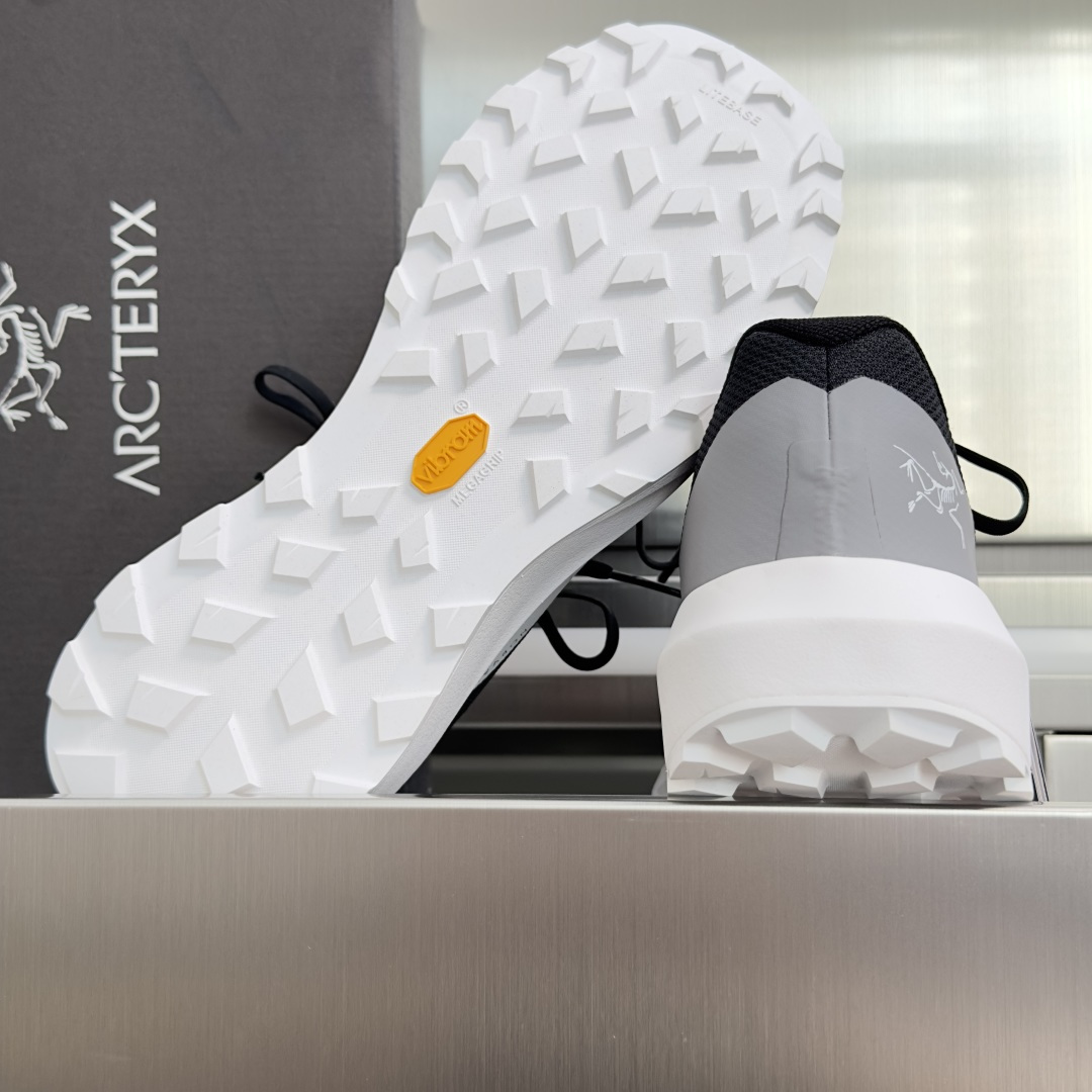 Designer Sneakers
