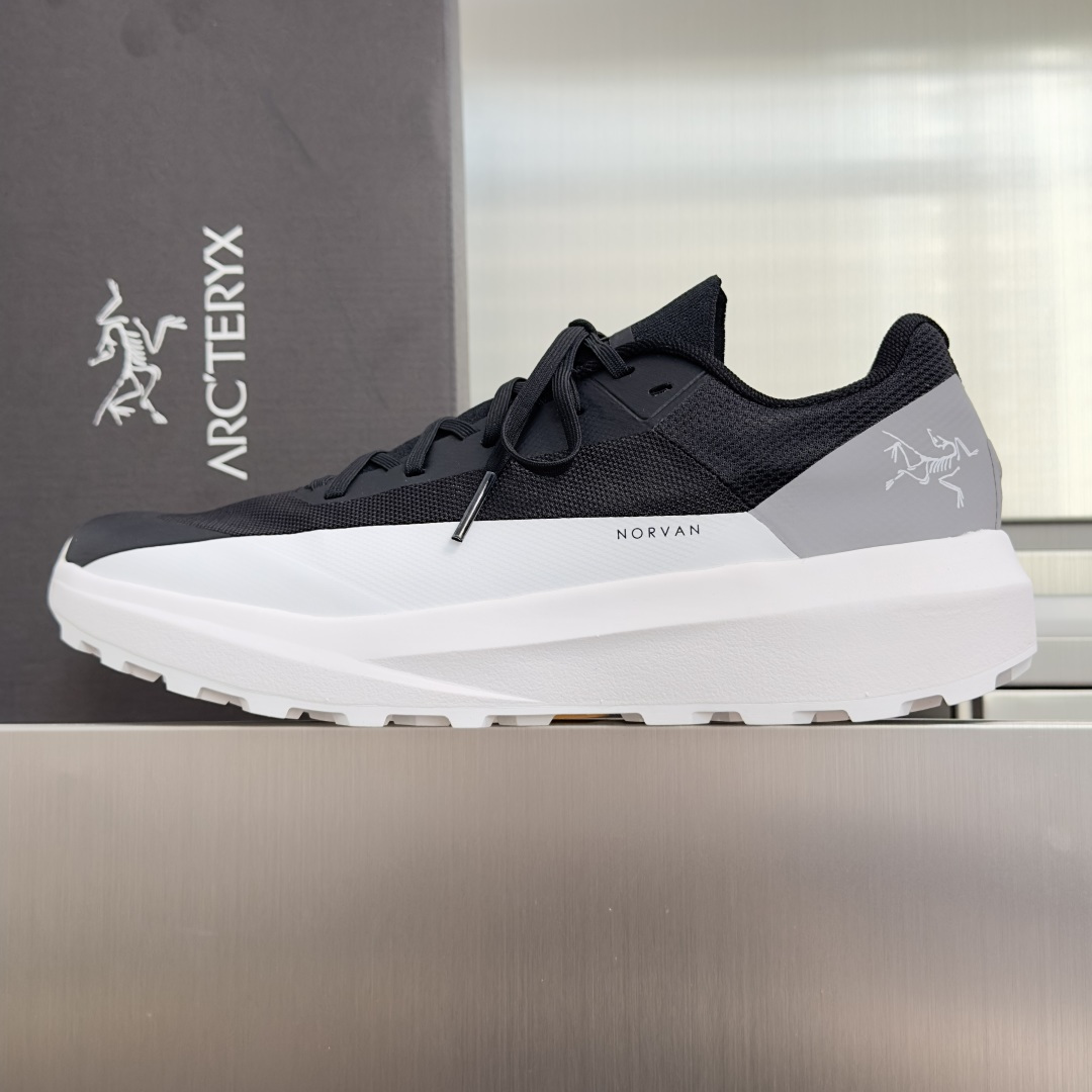 Designer Sneakers