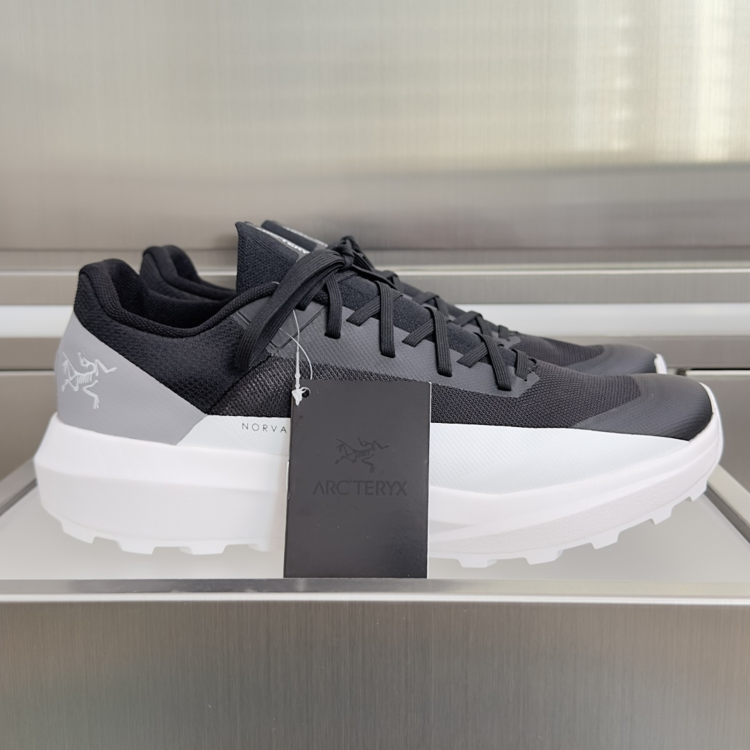 Designer Sneakers
