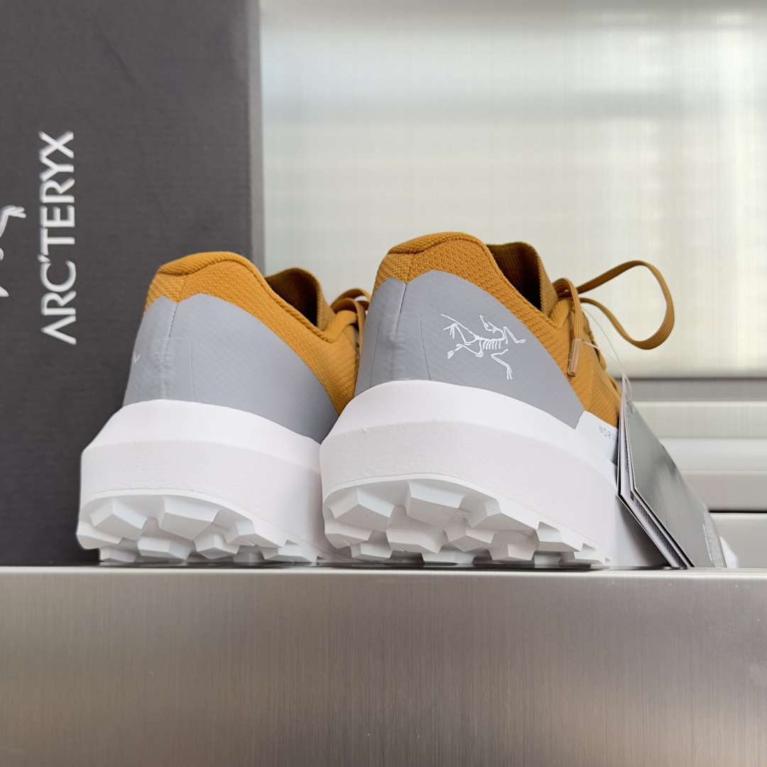 Designer Sneakers
