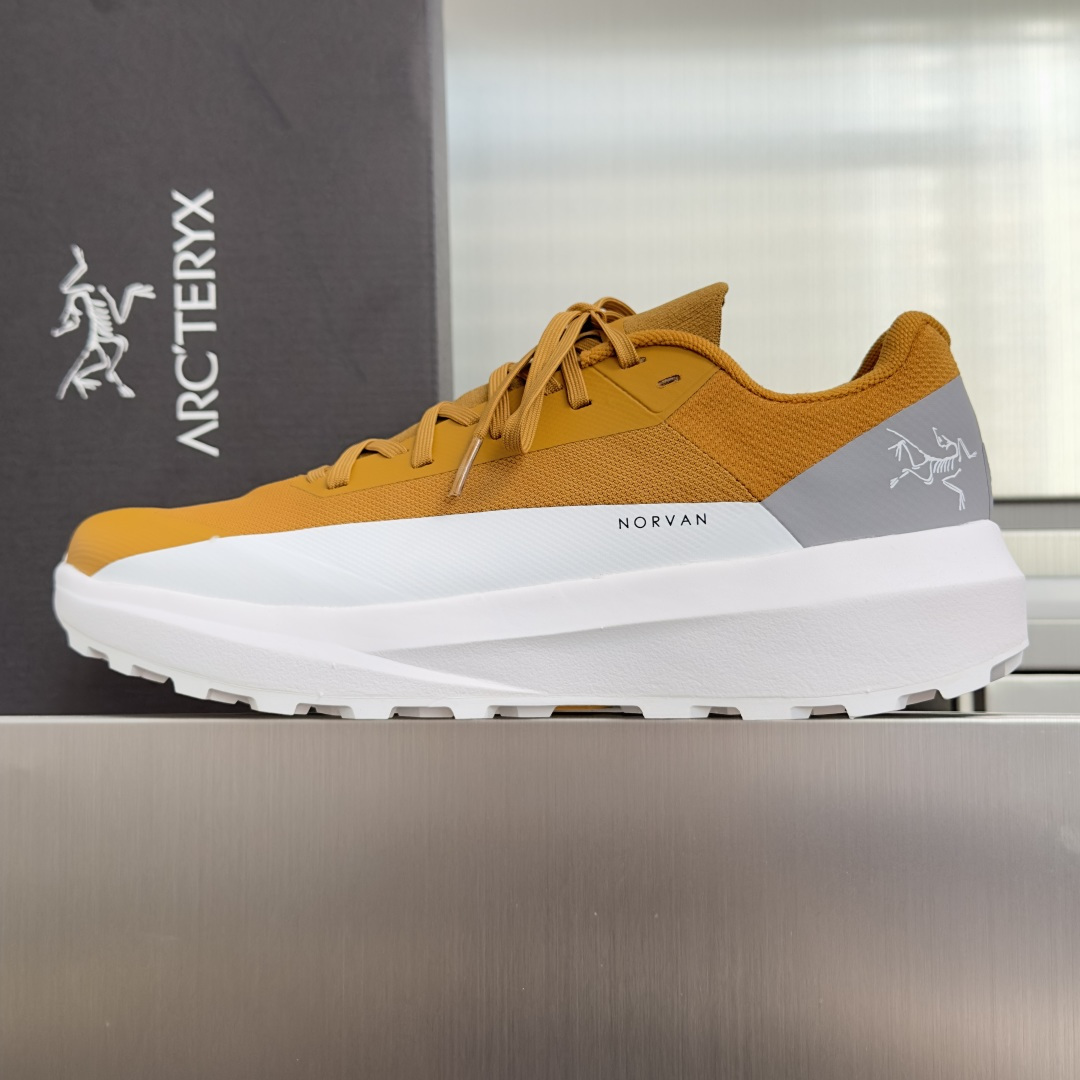 Designer Sneakers