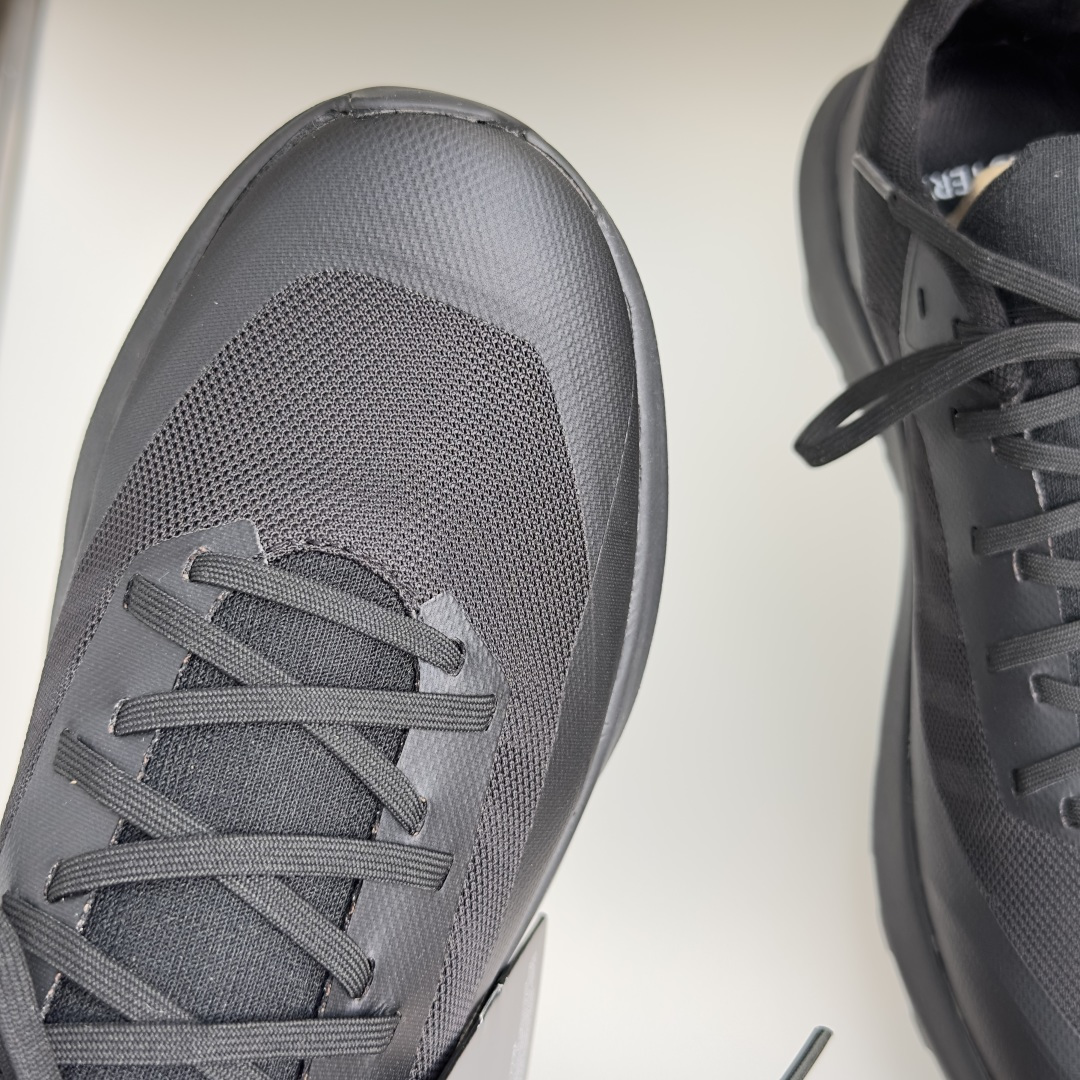 Designer Sneakers