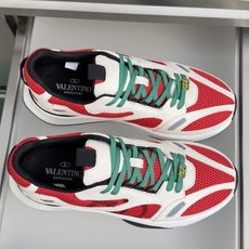 顶级版本:男款 Valentino 华伦天奴Demivee系列 厚底 休闲 运动鞋 Valentino 全新Demiv 顶级版本:男款 Valentino 华伦天奴Demivee系列 厚底 休闲 运动鞋 Valentino 全新Demiv