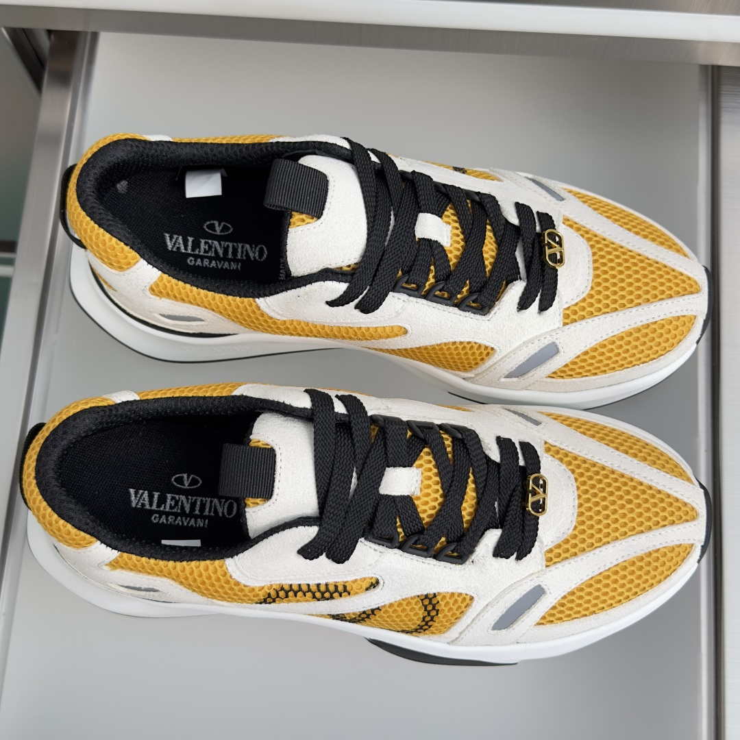 顶级版本:男款 Valentino 华伦天奴Demivee系列 厚底 休闲 运动鞋 Valentino 全新Demiv 顶级版本:男款 Valentino 华伦天奴Demivee系列 厚底 休闲 运动鞋 Valentino 全新Demiv