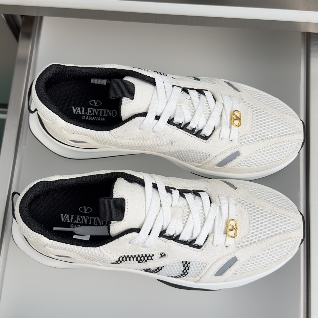 顶级版本:男款 Valentino 华伦天奴Demivee系列 厚底 休闲 运动鞋 Valentino 全新Demiv 顶级版本:男款 Valentino 华伦天奴Demivee系列 厚底 休闲 运动鞋 Valentino 全新Demiv