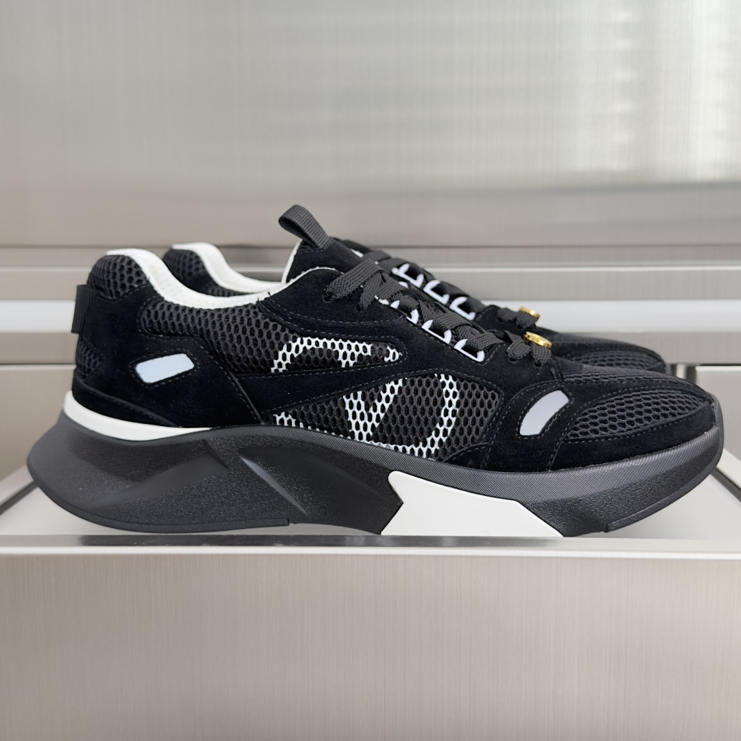 顶级版本:男款 Valentino 华伦天奴Demivee系列 厚底 休闲 运动鞋 Valentino 全新Demiv 顶级版本:男款 Valentino 华伦天奴Demivee系列 厚底 休闲 运动鞋 Valentino 全新Demiv