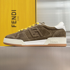 顶级版本:情侣款 Fendi芬迪match胶囊系列 情侣款 休闲 运动鞋 板鞋 FENDI Match一脚蹬运动鞋。白色 顶级版本:情侣款 Fendi芬迪match胶囊系列 情侣款 休闲 运动鞋 板鞋 FENDI Match一脚蹬运动鞋。白色
