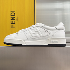 顶级版本:情侣款 Fendi芬迪match胶囊系列 情侣款 休闲 运动鞋 板鞋 FENDI Match一脚蹬运动鞋。白色 顶级版本:情侣款 Fendi芬迪match胶囊系列 情侣款 休闲 运动鞋 板鞋 FENDI Match一脚蹬运动鞋。白色