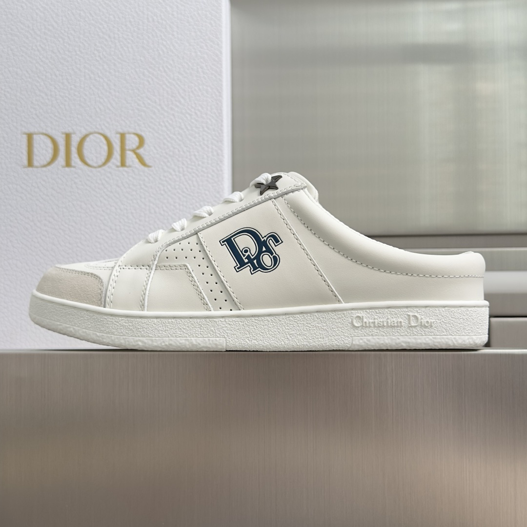 顶级版本:女款 Dior迪奥 Star 系列 五角星⭐️小白鞋 厚底 半拖 休闲 运动鞋 这款 Dior Star 运动 顶级版本:女款 Dior迪奥 Star 系列 五角星⭐️小白鞋 厚底 半拖 休闲 运动鞋 这款 Dior Star 运动