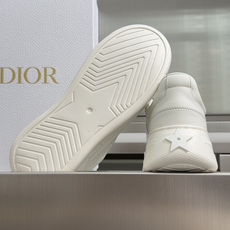 顶级版本:女款 Dior迪奥 Star 系列 五角星⭐️小白鞋 厚底 半拖 休闲 运动鞋 这款 Dior Star 运动 顶级版本:女款 Dior迪奥 Star 系列 五角星⭐️小白鞋 厚底 半拖 休闲 运动鞋 这款 Dior Star 运动