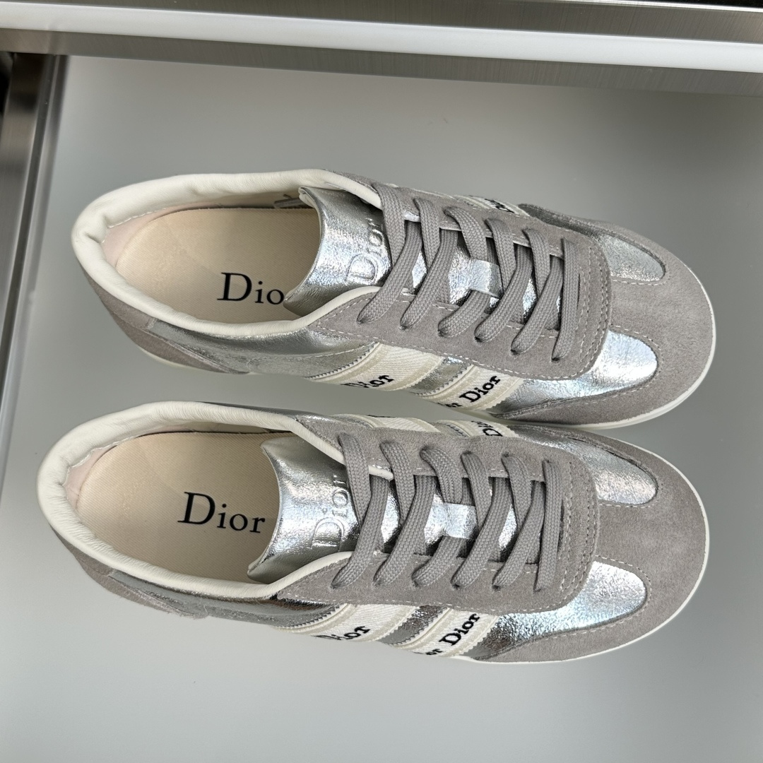 顶级版本：女款 Dior迪奥 最新Ribbon系列 休闲 运动鞋 德训鞋 阿甘鞋 这款 Dior Ribbon 运动鞋由