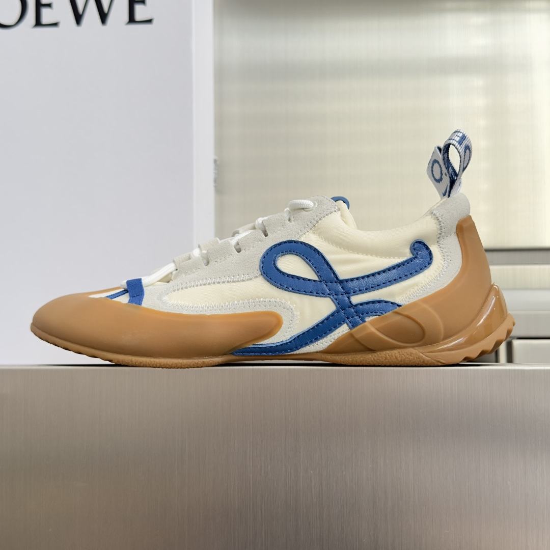 顶级版本：男士+10 Loewe罗意威 最新Grip系列 复古 厚底 休闲 运动鞋 德训鞋 阿甘鞋 攀岩鞋 灵感源自攀岩