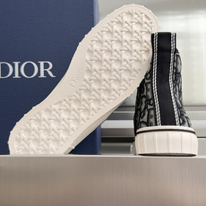 顶级版本:情侣款 Dior 迪奥最新Hooper系列 复古 厚底 篮球鞋 情侣款 帆布鞋 休闲 运动鞋 这款 Dior 顶级版本:情侣款 Dior 迪奥最新Hooper系列 复古 厚底 篮球鞋 情侣款 帆布鞋 休闲 运动鞋 这款 Dior