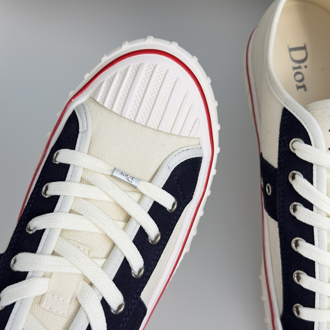 顶级版本:情侣款 Dior 迪奥最新Hooper系列 复古 厚底 篮球鞋 情侣款 帆布鞋 休闲 运动鞋 这款 Dior 顶级版本:情侣款 Dior 迪奥最新Hooper系列 复古 厚底 篮球鞋 情侣款 帆布鞋 休闲 运动鞋 这款 Dior